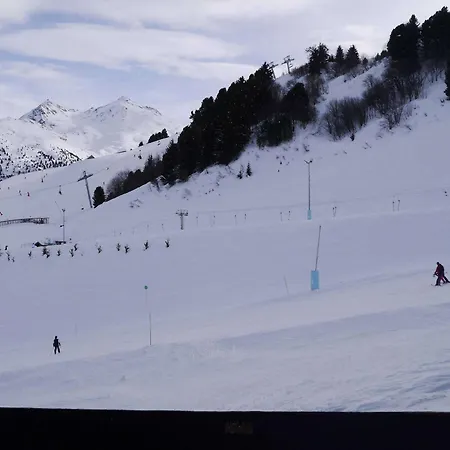 Méribel: Proche Pistes, 2 Chambres, Cuisine équipée - Fr-1-355-13 Appartamento Méribel